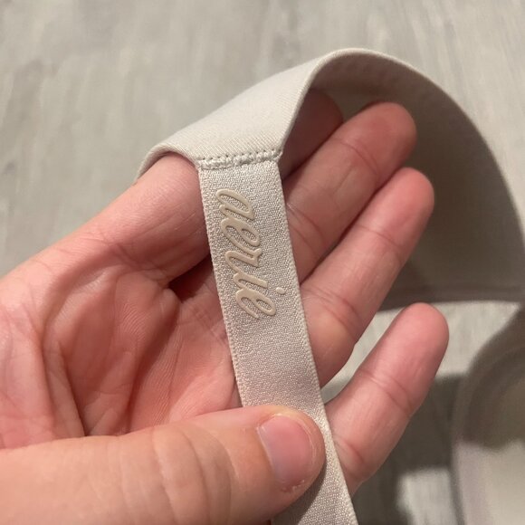 Set of Two Aerie Real Free Bras - Picture 13 of 14